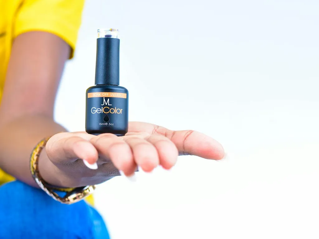 extension-de-gel-pour-manucure